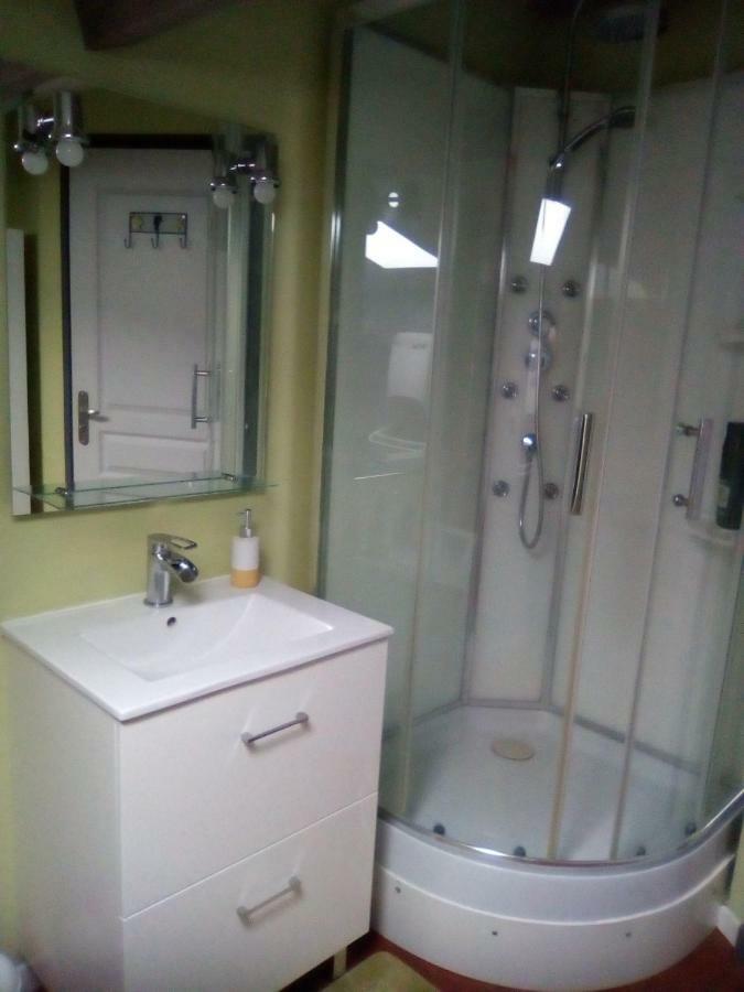 Appartamento Les Ponts De L'Ornain Bar-le-Duc Esterno foto