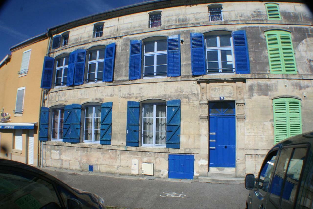 Appartamento Les Ponts De L'Ornain Bar-le-Duc Esterno foto